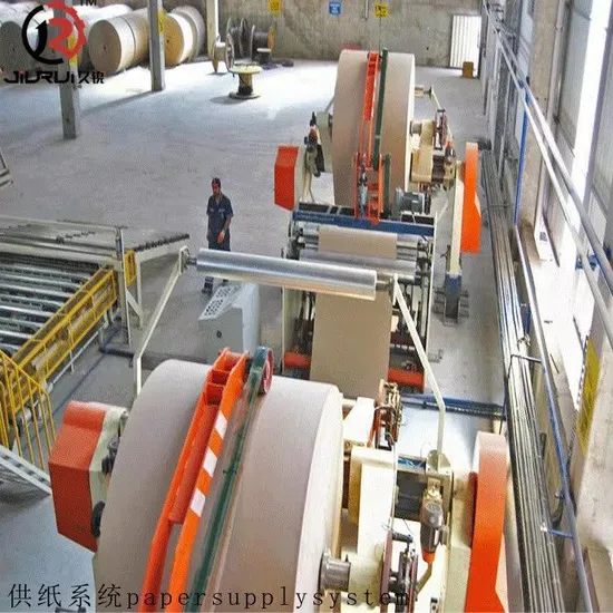 長寿命・高効率の自動うずら卵殻むき機